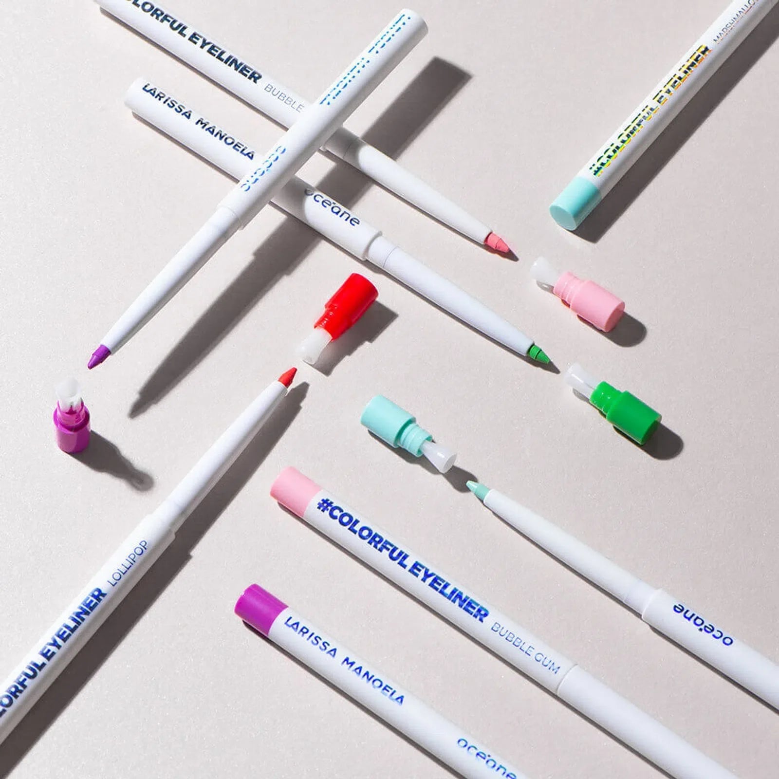 Larissa Manoela By Océane Light Blue Eyeliner Pencil - Colorful Eyeliner Marshmallow 1,2g