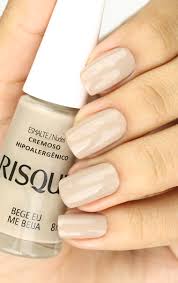 Esmalte Risqué Nude Cremoso Bege Eu Me Beija - 8ml